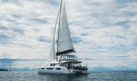 Lagoon-51-aussenaufnahme-05