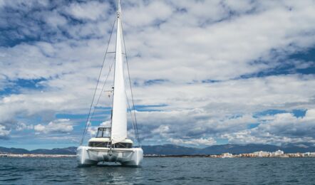 Lagoon-51-aussenaufnahme-09