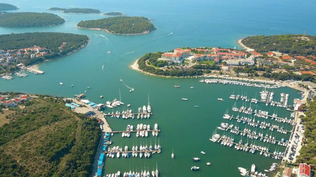 Day 13: Uvala Portic - Pula