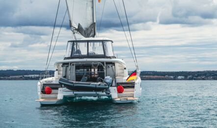 Lagoon-51-aussenaufnahme-04