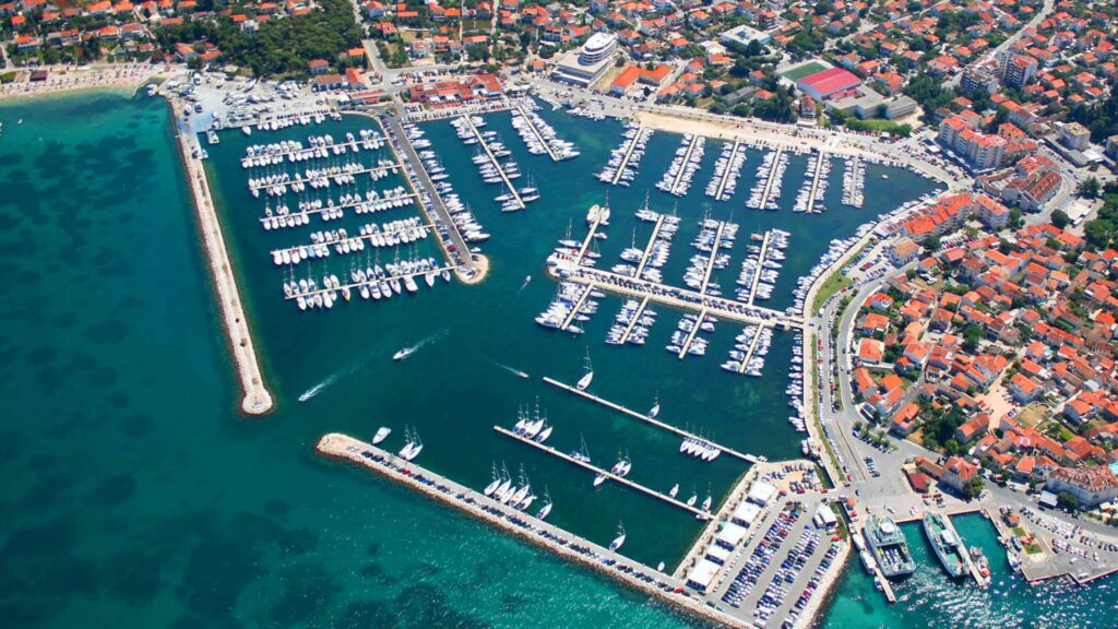 Imposante Marina