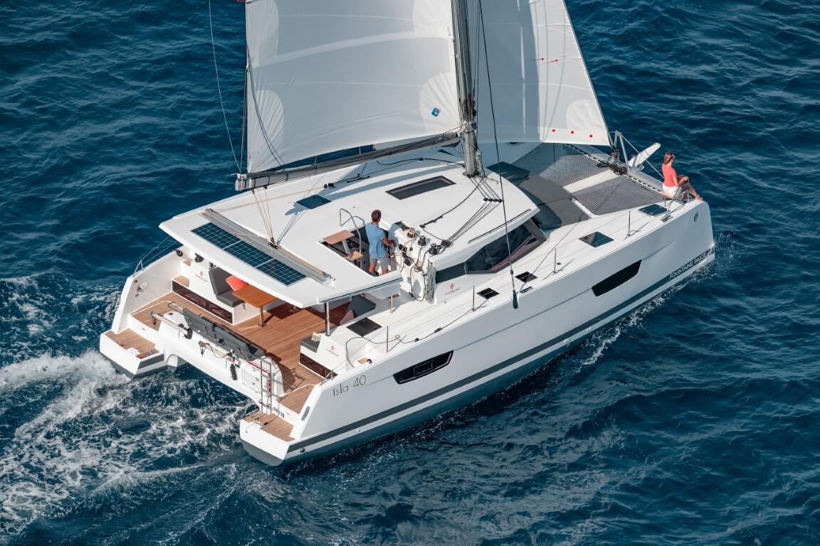 Fountaine Pajot Isla 40 Laja