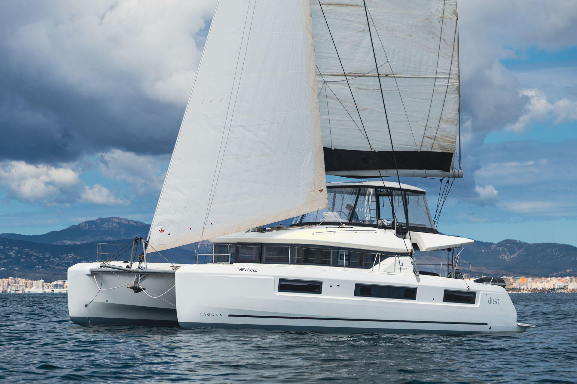 Lagoon 51 OW Selanja