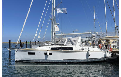 Oceanis 35.1 Nordic Light