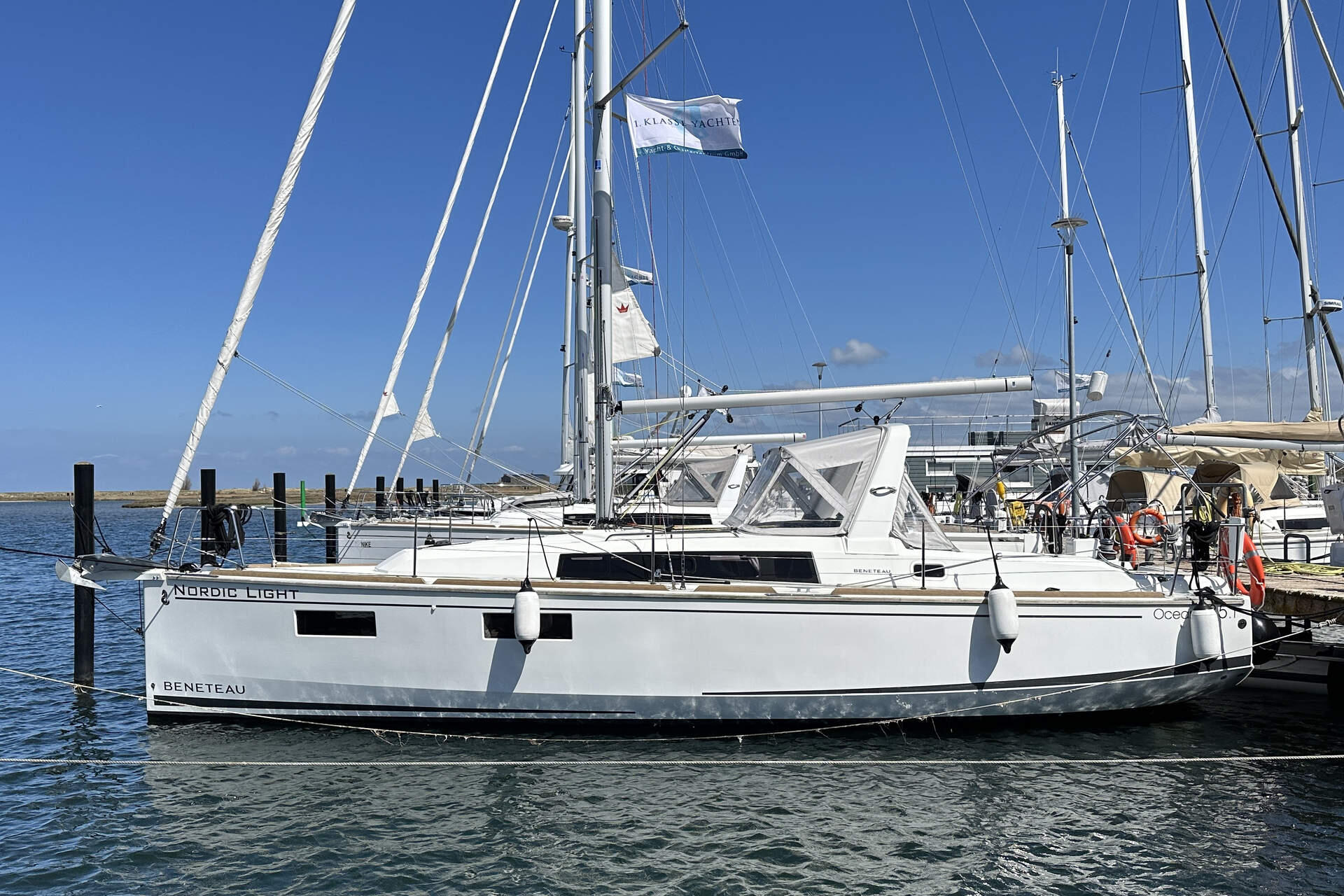 Oceanis 35.1 Nordic Light