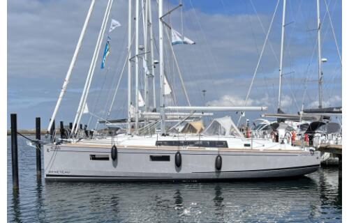 Oceanis 38.1 Kiss
