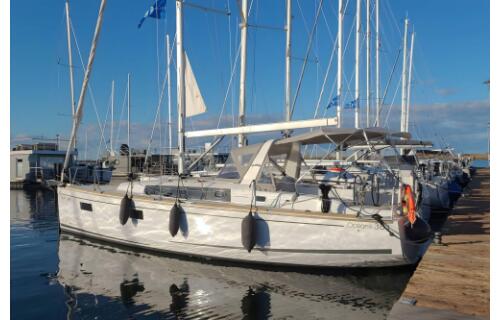 Oceanis 38.1 Nature