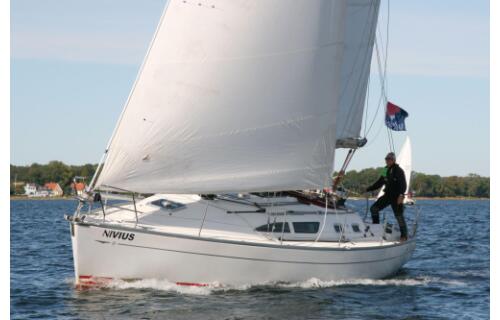 Sun Fast 37 Nivius