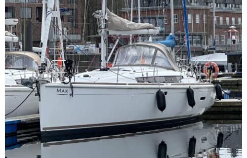 Sun Odyssey 389 Max