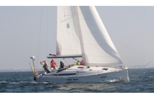 Sun Odyssey 439 Chuck